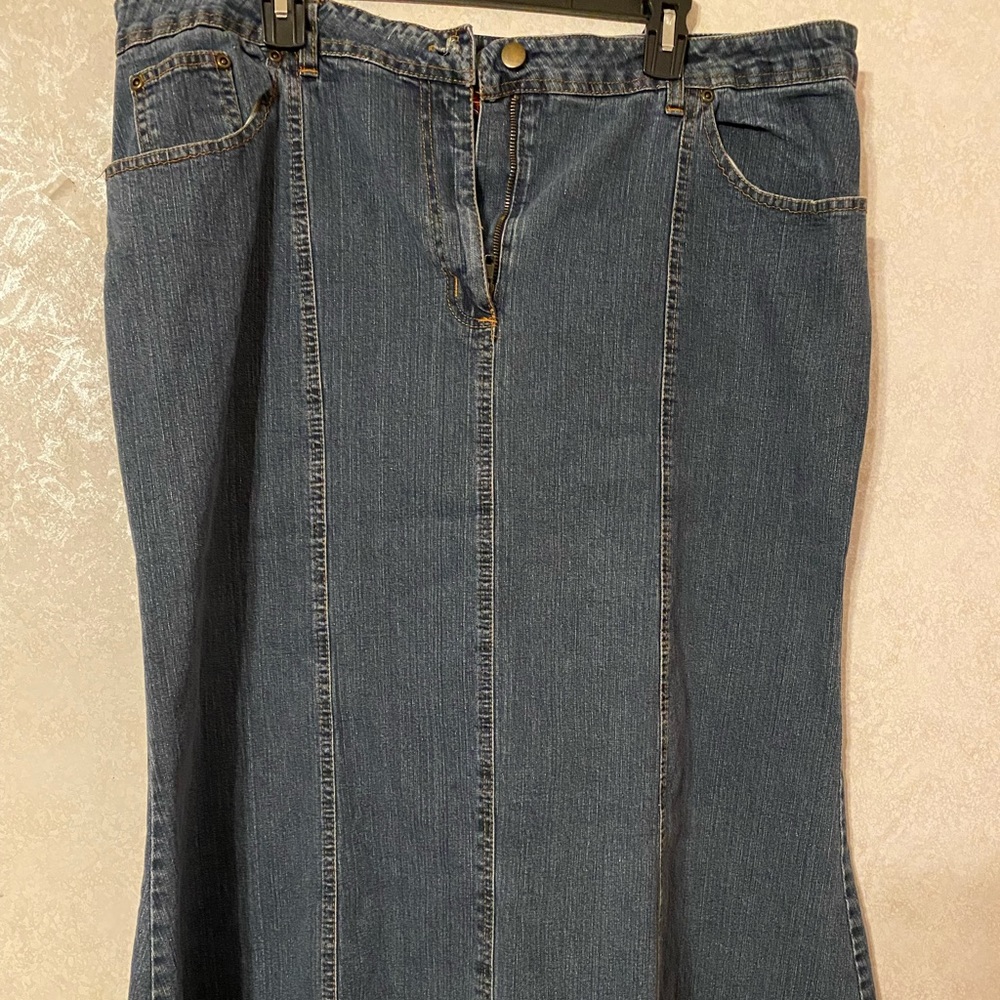 Plus size A-line denim skirt